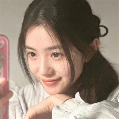 石榴裙下